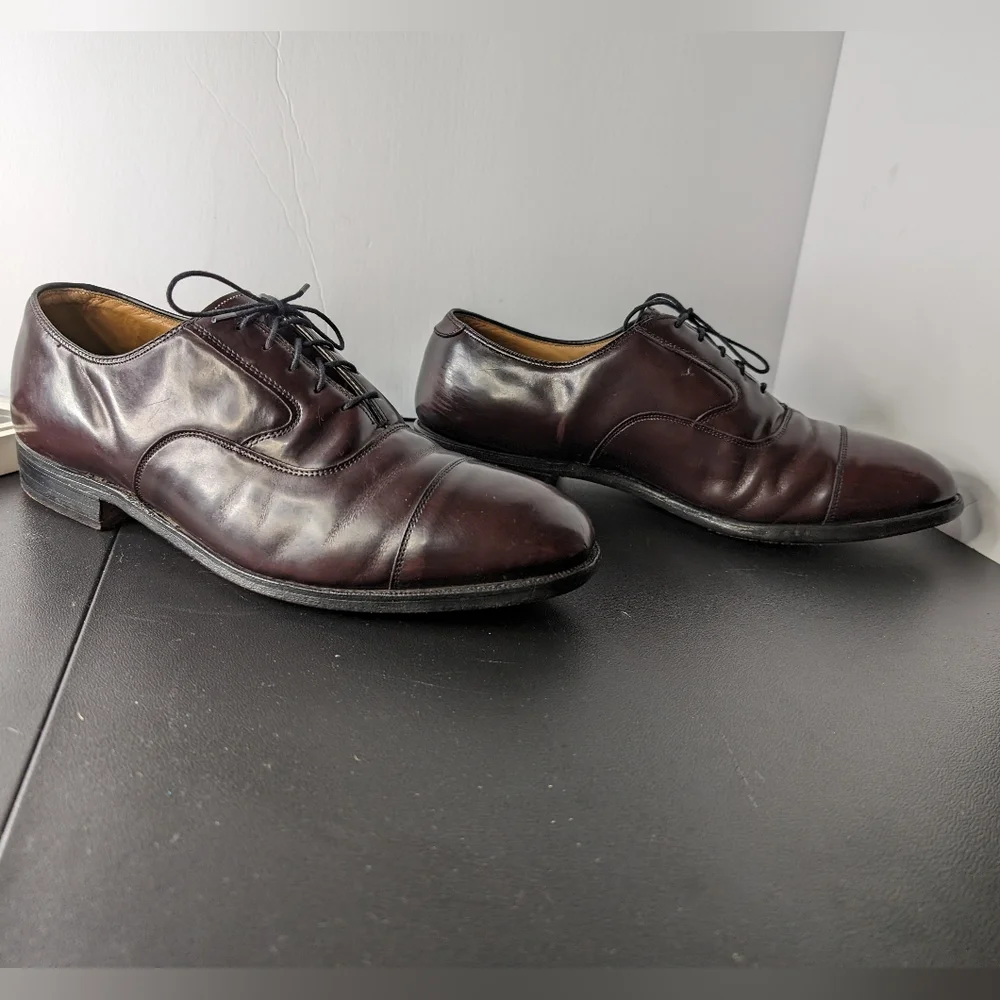 Johnston & Murphy 9.5 lace up Cherry Wood leather classic oxfords‎